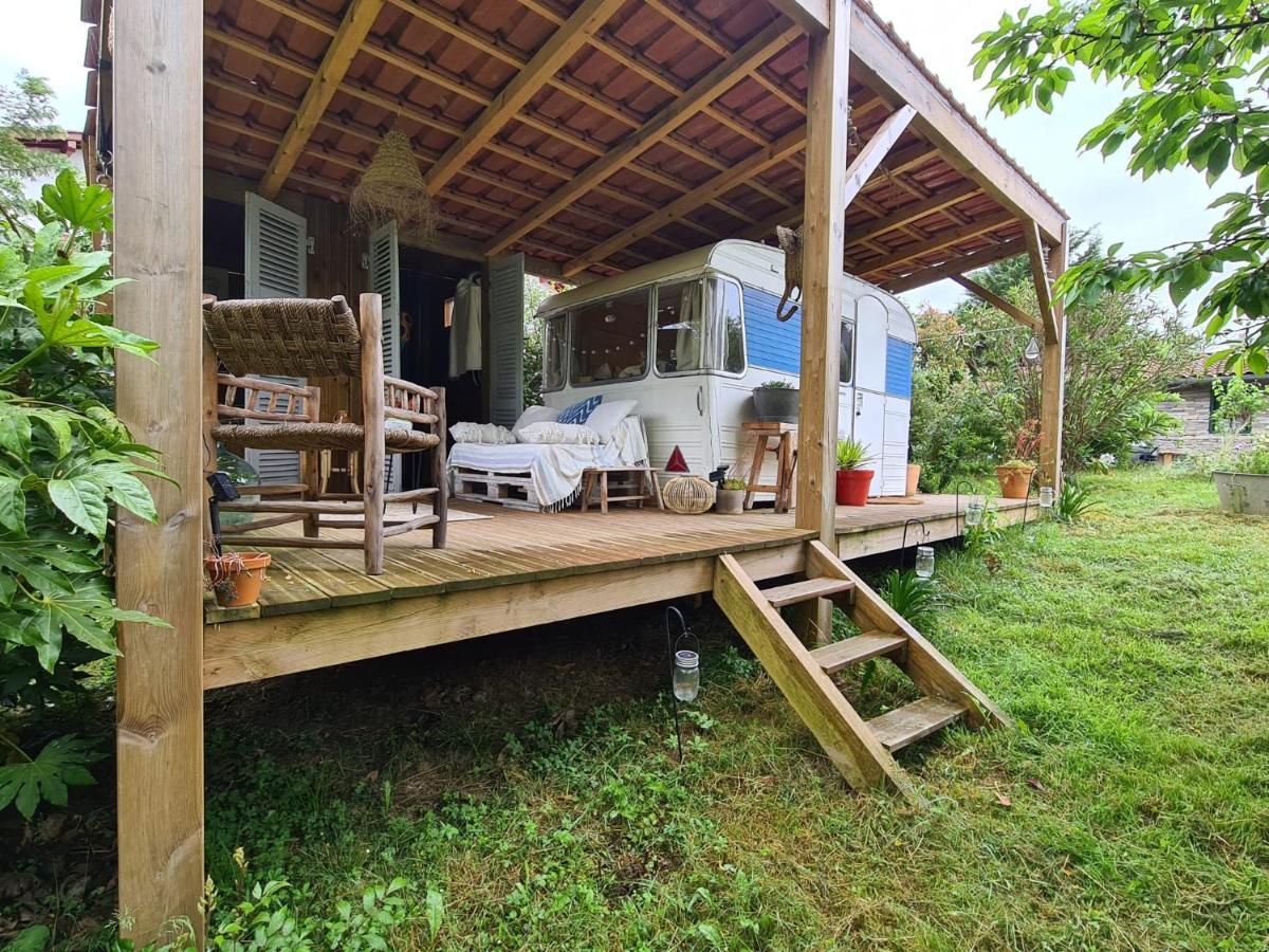 Gite Azkendantza 2A6 Pers Avec Caravane Insolite 아스카인 외부 사진